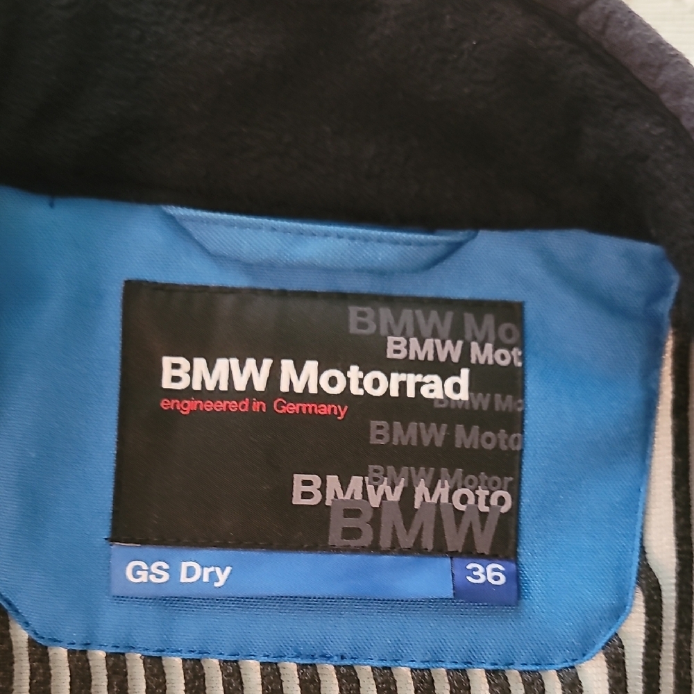 Bmw Black And Gray Performance Jacket With Reflec… - image 2